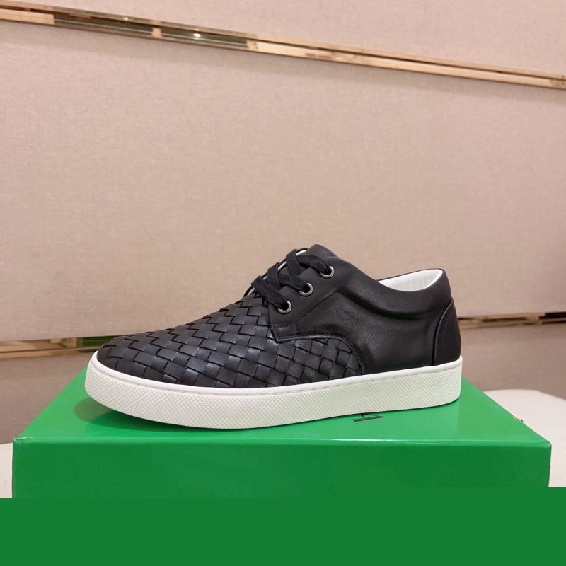 bo*te*ga Ve*ne*ta casual shoes